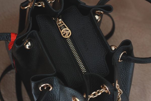 Black Colour Real Leather Top Handle Bag With Shoulder Strap