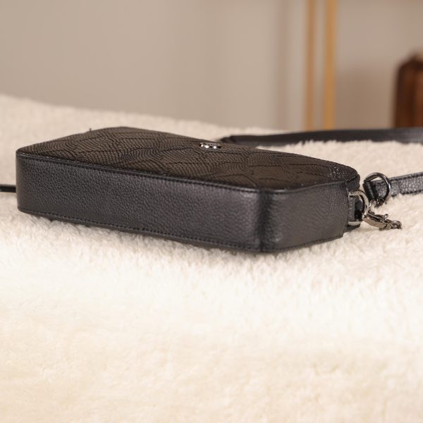 Black Leather Crossbody Bag with Adjustable Strap , Zippered and Multi-Compartment 16 Black Leather Crossbody Bag with Adjustable Strap , Zippered and Multi-Compartment