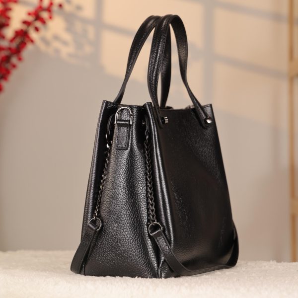 Black Real Cow Leather Handbag With Shoulder Strap , Zippered Bag With Chain 4 Black Real Cow Leather Handbag With Shoulder Strap , Zippered Bag With Chain