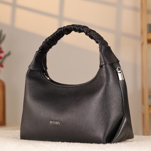Black Real Leather Handbag With Adjustable Strap , Zippered 10 Black Real Leather Handbag With Adjustable Strap , Zippered