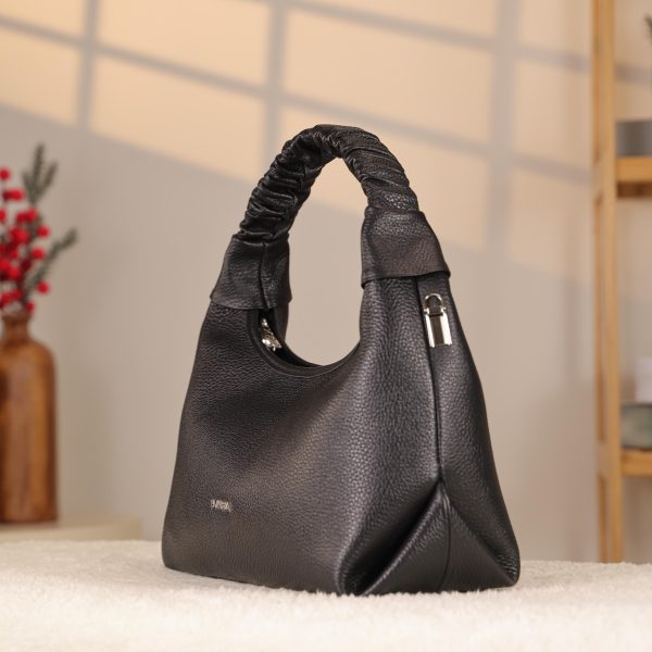 Black Real Leather Handbag With Adjustable Strap , Zippered 11 Black Real Leather Handbag With Adjustable Strap , Zippered