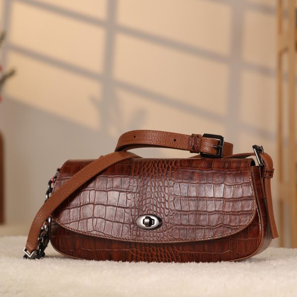 Brown Leather Shoulder Bag-Handbag With Strap, Magnetic Closure and Zippered 1 Brown Leather Shoulder Bag-Handbag With Strap, Magnetic Closure and Zippered
