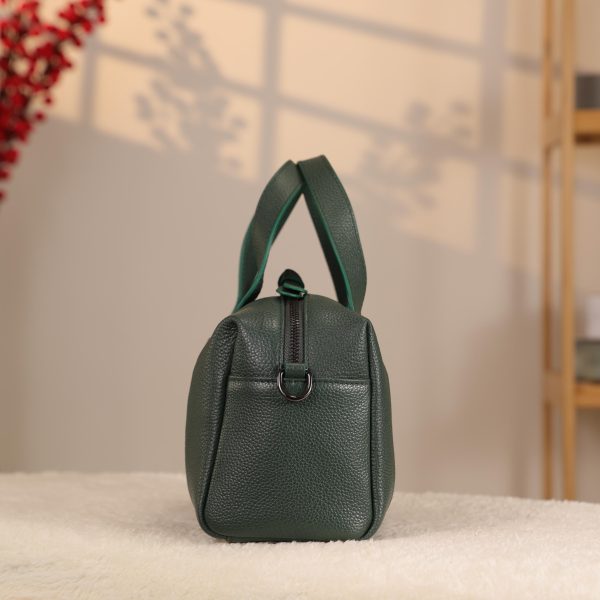 Green Leather Handbag With Shoulder Strap / Zippered / Everyday Bag 9 Green Leather Handbag With Shoulder Strap / Zippered / Everyday Bag