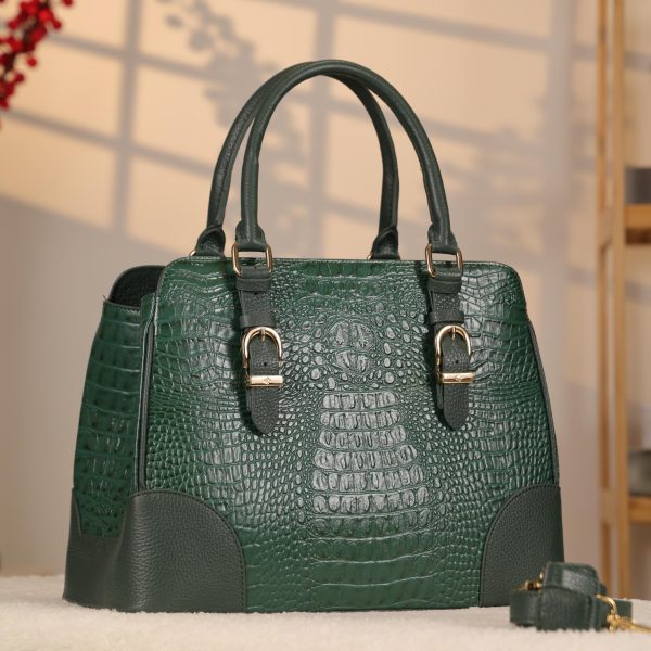 Green Luxury Handbag From Real Cow Leather With Shoulder Strap 4 Green Luxury Handbag From Real Cow Leather With Shoulder Strap