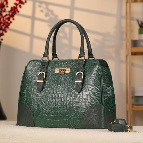 Green Luxury Handbag From Real Cow Leather With Shoulder Strap 8 Green Luxury Handbag From Real Cow Leather With Shoulder Strap
