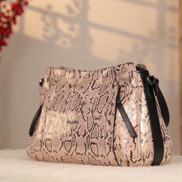 Pink Leather Handbag and Shoulder Bag With Shoulder Strap - Multi Compartment - Zippered 6 Pink Leather Handbag and Shoulder Bag With Shoulder Strap - Multi Compartment - Zippered