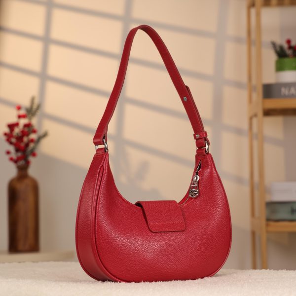Red Leather Handbag With Shoulder Strap