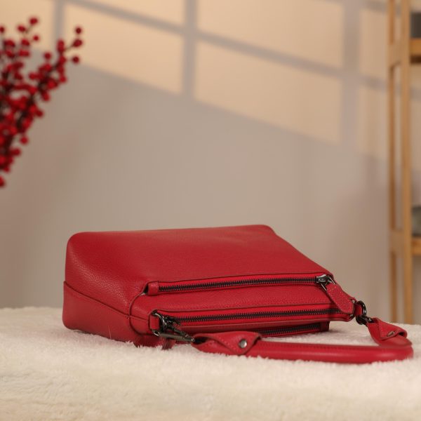 Red Leather Shoulder Bag and Handbag / Everyday / Zippered 6 Red Leather Shoulder Bag and Handbag / Everyday / Zippered