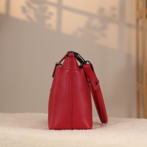 Red Leather Shoulder Bag and Handbag / Everyday / Zippered 8 Red Leather Shoulder Bag and Handbag / Everyday / Zippered