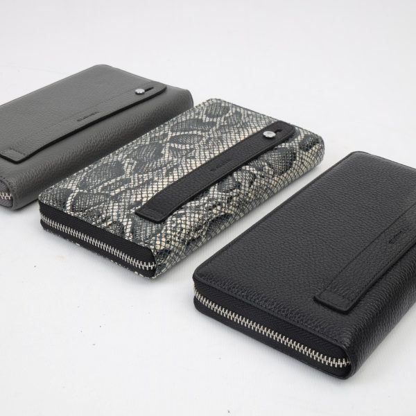 Wallet From Real Leather - Zippered and Multi-Compartment Wallet 1 Wallet From Real Leather - Zippered and Multi-Compartment Wallet
